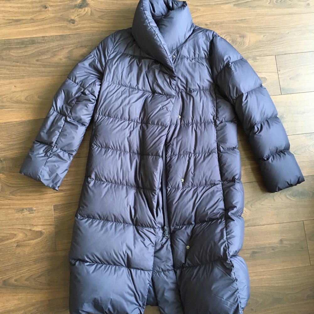 Uniqlo down puffy Jacket Sz small